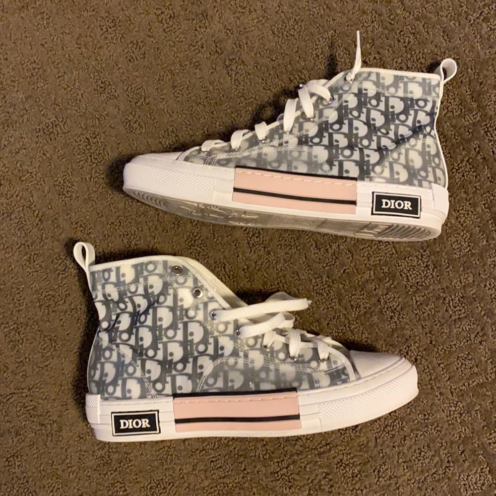 DIOR HIGH-TOP SNEAKER